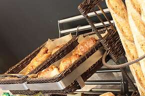 Campanile Shanghai Bund Hotel