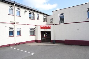 5 Corners Guest Inn