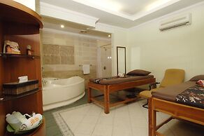 Singgasana Hotel Makassar