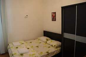 YYK 1Borneo Condominium