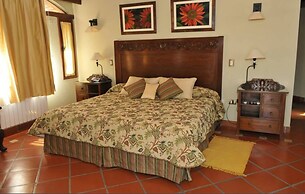 La Casa De La Bodega - Wine Boutique Hotel