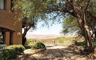 La Casa De La Bodega - Wine Boutique Hotel