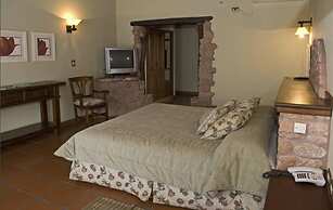 La Casa De La Bodega - Wine Boutique Hotel