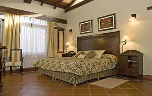 La Casa De La Bodega - Wine Boutique Hotel