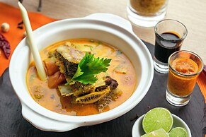 HARRIS Suites FX Sudirman Jakarta