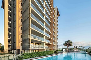 Oaks Redcliffe Mon Komo Suites