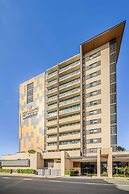 Oaks Redcliffe Mon Komo Suites