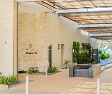 Oaks Redcliffe Mon Komo Suites