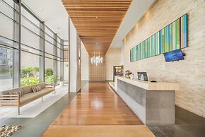 Oaks Redcliffe Mon Komo Suites