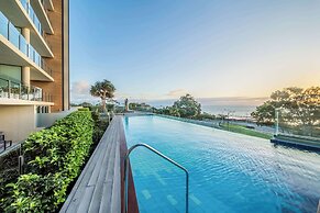 Oaks Redcliffe Mon Komo Suites