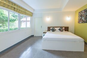 Lantana Pattaya Hotel & Resort