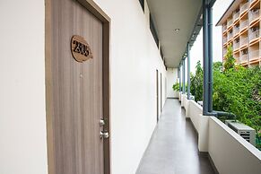 Lantana Pattaya Hotel & Resort