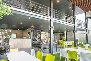 Lantana Pattaya Hotel & Resort