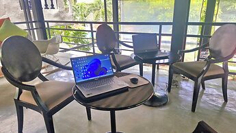 Lantana Pattaya Hotel & Resort