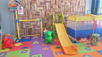 Lantana Pattaya Hotel & Resort