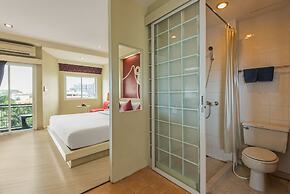 Lantana Pattaya Hotel & Resort