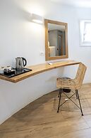 Smy Mediterranean White Santorini