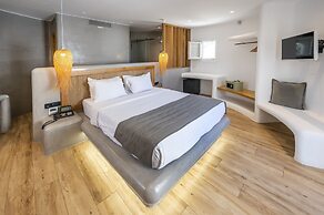 Smy Mediterranean White Santorini