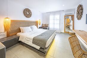 Smy Mediterranean White Santorini