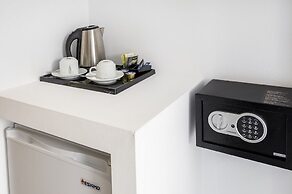 Smy Mediterranean White Santorini