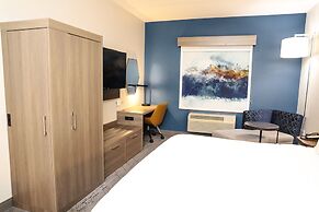 Holiday Inn Express Hotel & Suites Donegal by IHG