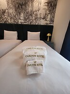 Carlton Hotel