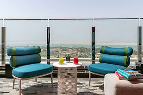 ANDAZ CAPITAL GATE ABU DHABI, BY HYATT