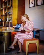 ANDAZ CAPITAL GATE ABU DHABI, BY HYATT