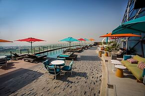 ANDAZ CAPITAL GATE ABU DHABI, BY HYATT