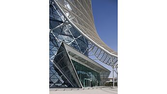 ANDAZ CAPITAL GATE ABU DHABI, BY HYATT
