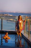 ANDAZ CAPITAL GATE ABU DHABI, BY HYATT