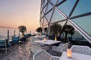 ANDAZ CAPITAL GATE ABU DHABI, BY HYATT