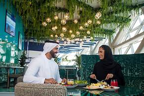 ANDAZ CAPITAL GATE ABU DHABI, BY HYATT