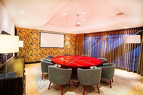 ANDAZ CAPITAL GATE ABU DHABI, BY HYATT