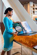 ANDAZ CAPITAL GATE ABU DHABI, BY HYATT