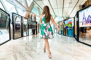 ANDAZ CAPITAL GATE ABU DHABI, BY HYATT