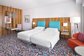 ANDAZ CAPITAL GATE ABU DHABI, BY HYATT