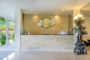 L'esprit de Naiyang Beach Resort