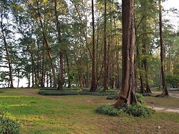 L'esprit de Naiyang Beach Resort