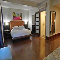 The Tudor Arms Hotel Cleveland - a DoubleTree by Hilton