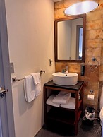 The Tudor Arms Hotel Cleveland - a DoubleTree by Hilton