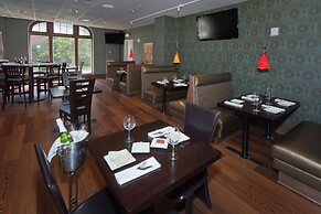 The Tudor Arms Hotel Cleveland - a DoubleTree by Hilton