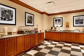 Hampton Inn & Suites Detroit/Chesterfield Township