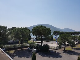 Hotel Eurovil - Beach & pool