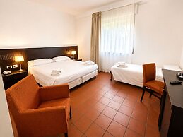 Hotel Eurovil - Beach & pool