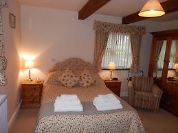 East Hook Farm & Country House