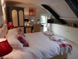 East Hook Farm & Country House