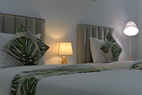 Grand Blue Beach Hotel