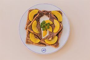 Grand Blue Beach Hotel