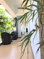 Grand Blue Beach Hotel